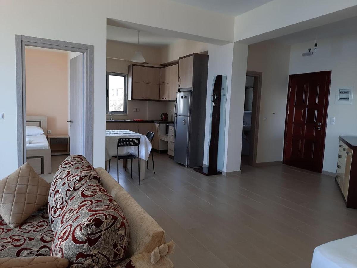 Bill'S Apartments Sarande Ngoại thất bức ảnh