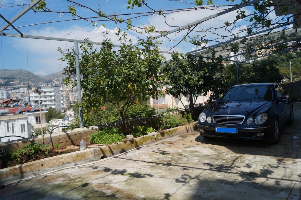 Bill'S Apartments Sarande Ngoại thất bức ảnh