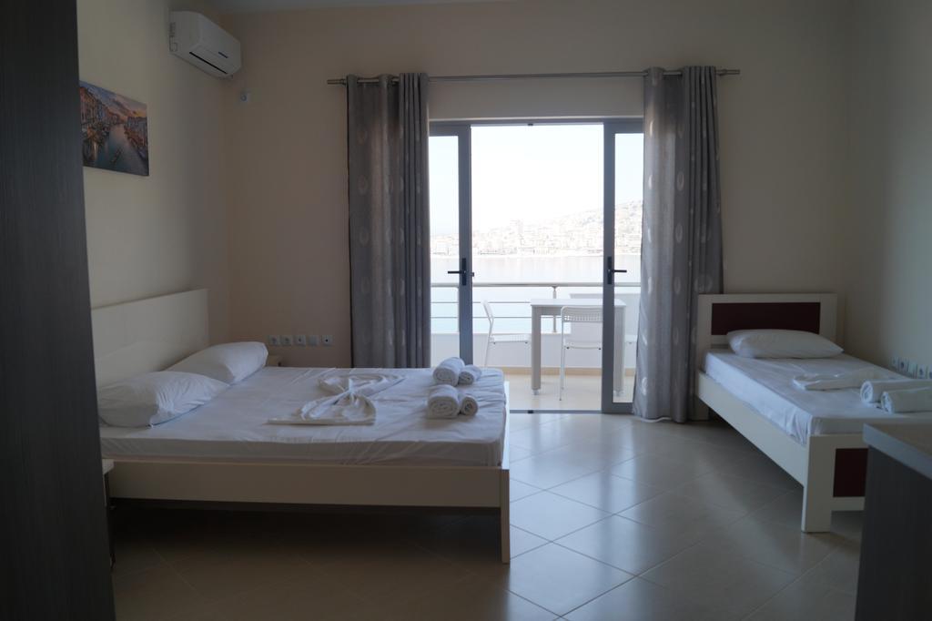 Bill'S Apartments Sarande Ngoại thất bức ảnh