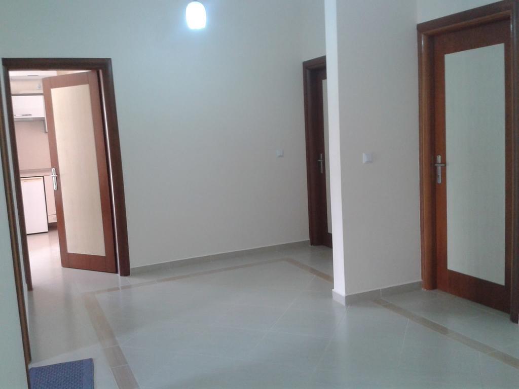 Bill'S Apartments Sarande Ngoại thất bức ảnh